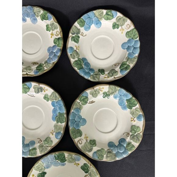 METLOX Poppy Trail Sculptured Blue Grape Vintage Saucers-Set of 8 - Picture 4 of 7